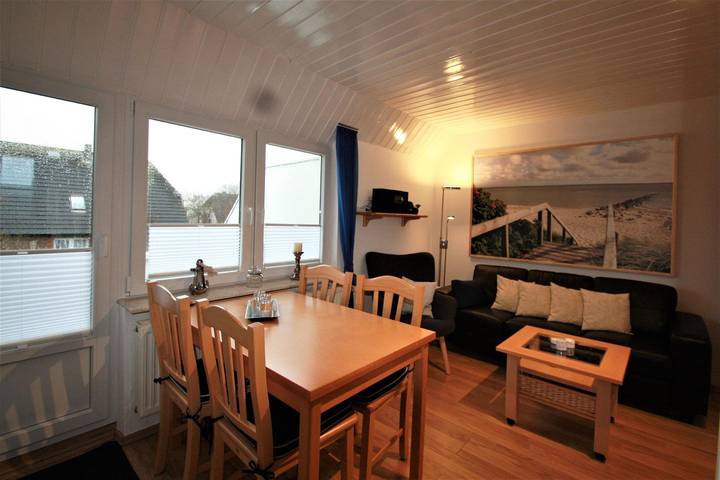 Ganze Wohnung, Ferienwohnung Pidder Lyng Fw 1: Balkon, Wlan, 500 m zum Strand in Nordfriesische Inseln (Schleswig-Holstein) (Schleswig-Holstein), Utersum