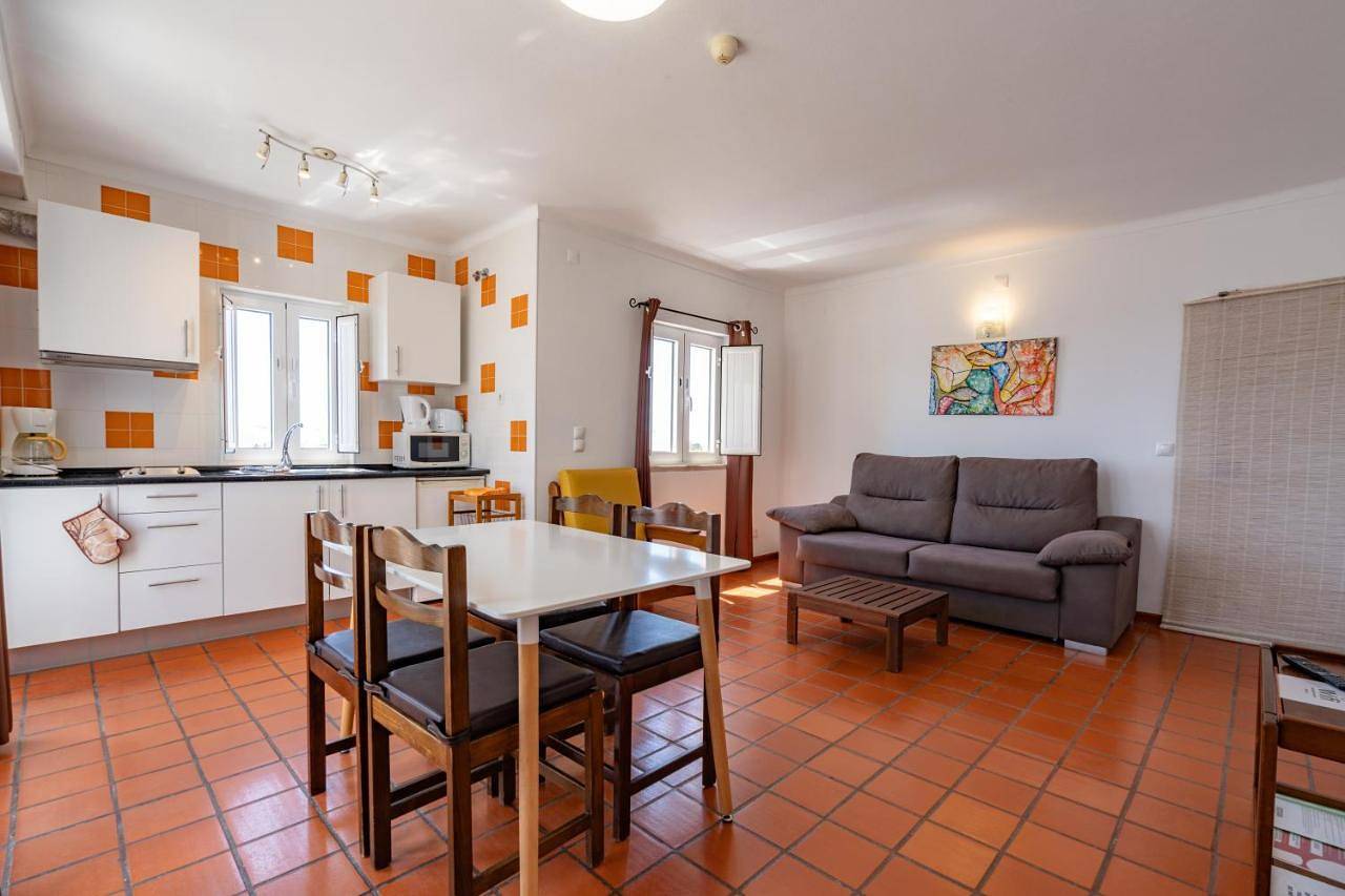 Apartamento inteiro, Apartamentos Atlantico by Umbral in Praia do Farol, Vila Nova de Milfontes