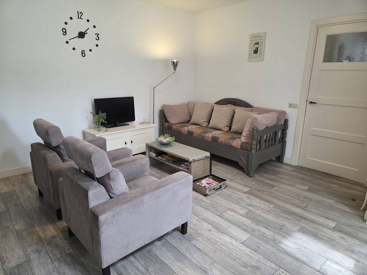 Ganze Wohnung, Gemütliche 2-3P. Wohnung in einem Bauernhaus in Bemmel, auch für Behinderte geeignet in Bemmel, Betuwe