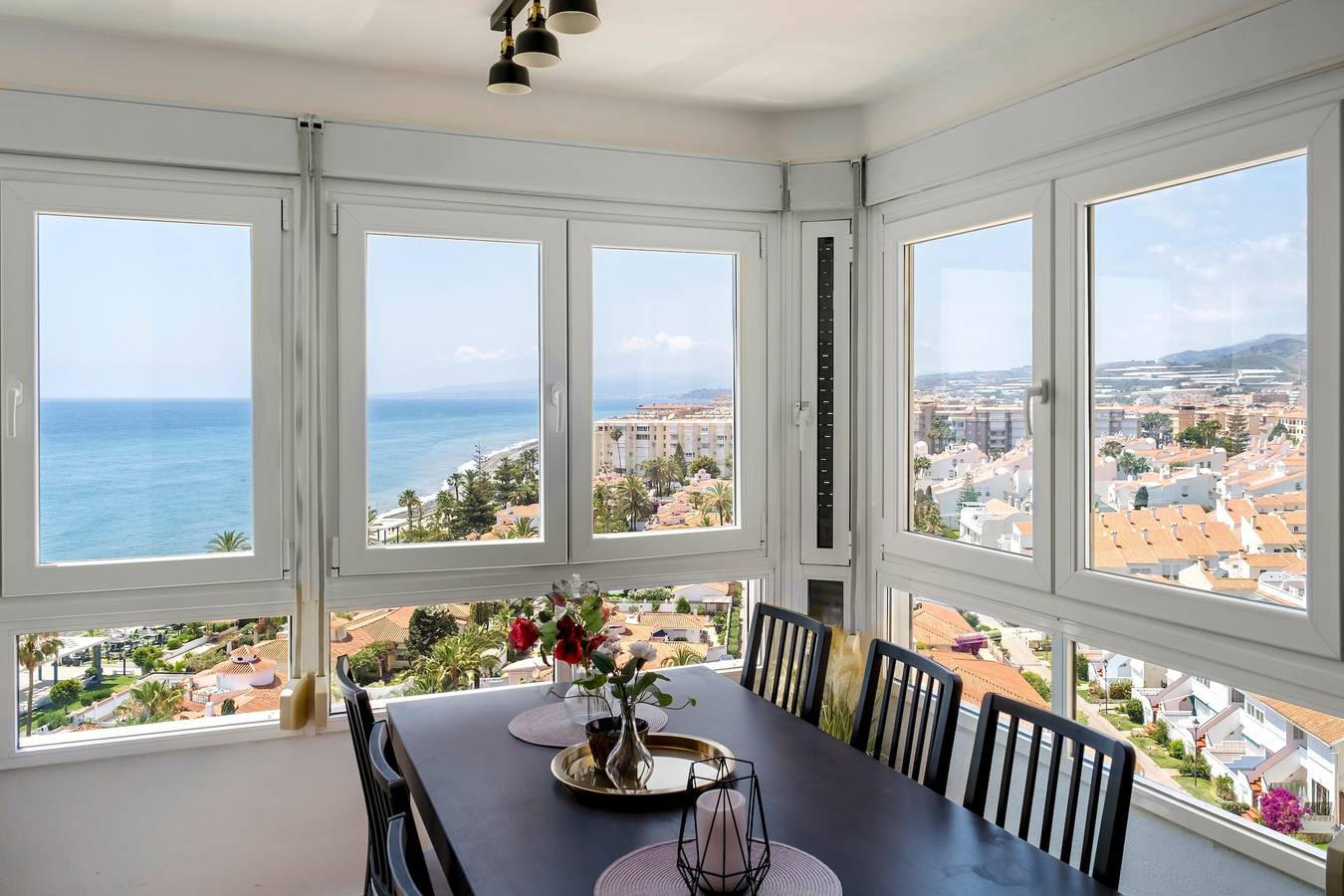 Entire apartment, Apartment "Vistas Playa Torrox A73" with Sea View, Shared Pool and Wi-Fi in Torrox Costa, Torrox