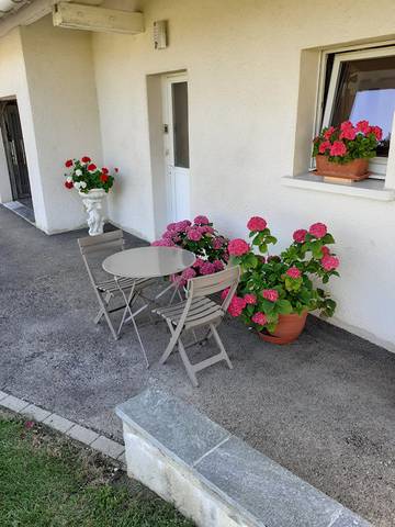 Gîte pour 4 personnes, avec terrasse dans Parc naturel régional du Doubs Horloger
