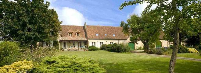 Chambre d’hôte pour 2 personnes, avec piscine et jardin à Lamonzie-Saint-Martin