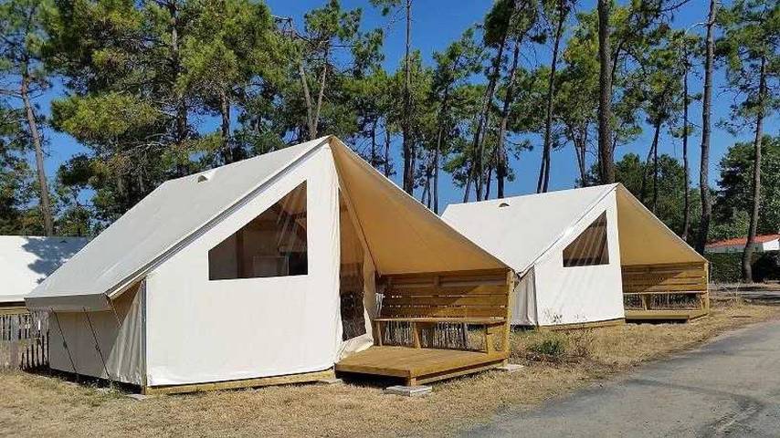 Camping voor 4 personen, met kinderzwembad in Saint-Jean-de-Monts