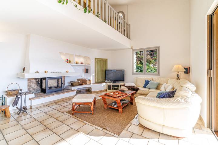 Villa Lavandine in Aspremont, Costa mediterránea (Francia)