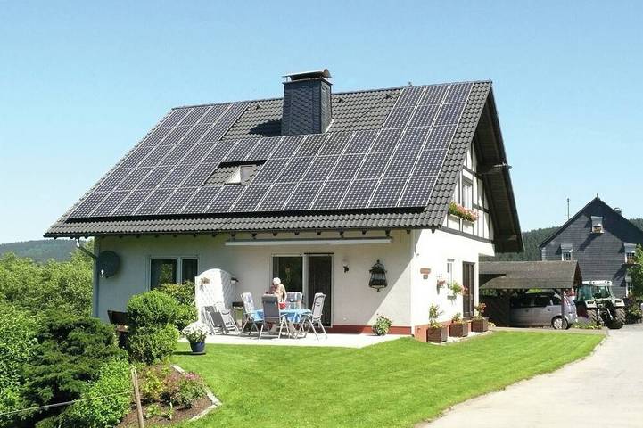 Ferienwohnung für 4 Personen, mit Pool und Terrasse sowie Garten - 1