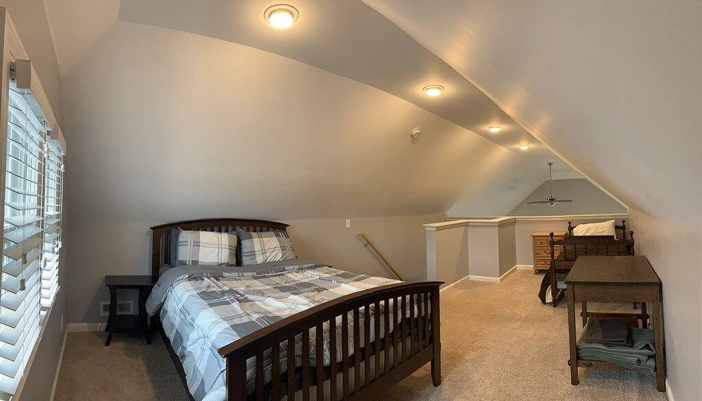 Ganze Wohnung, Mass Ave & Bottleworks + Garage parking in Indianapolis, Indiana