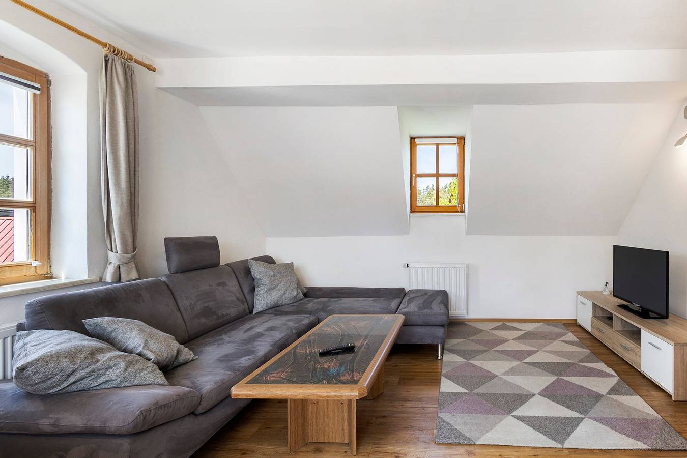 Entire apartment, Apartment 'Ferienwohnung Weiden' with Shared Terrace, Balcony and Wi-Fi in Weiden in der Oberpfalz, Naturpark Nördlicher Oberpfälzer Wald