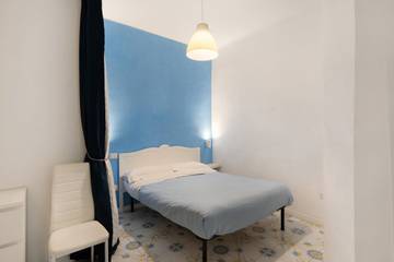 Appartement De Vacances pour 4 Personnes dans Naples, Côte Tyrrhénienne Campanie, Photo 4