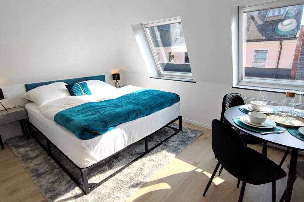 Ganze Wohnung, Elapart by Homely Stay - Loft mit Dachterrasse in Bad Kissingen, Rhön-Bayern