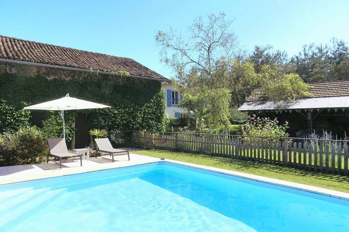 Location de vacances pour 4 personnes, avec jardin à Sainte-Colombe (Landes)