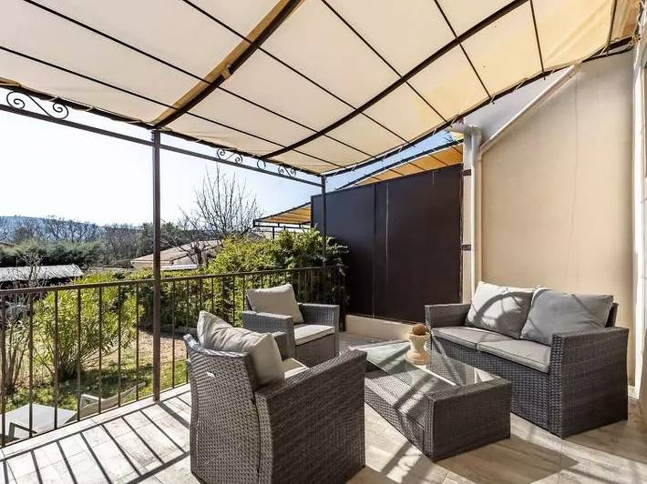 Villa für 4 Personen, mit Pool und Garten - 1