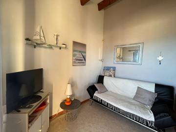 Appartement De Vacances pour 4 Personnes dans Saint Pierre la Mer, Fleury, Photo 1