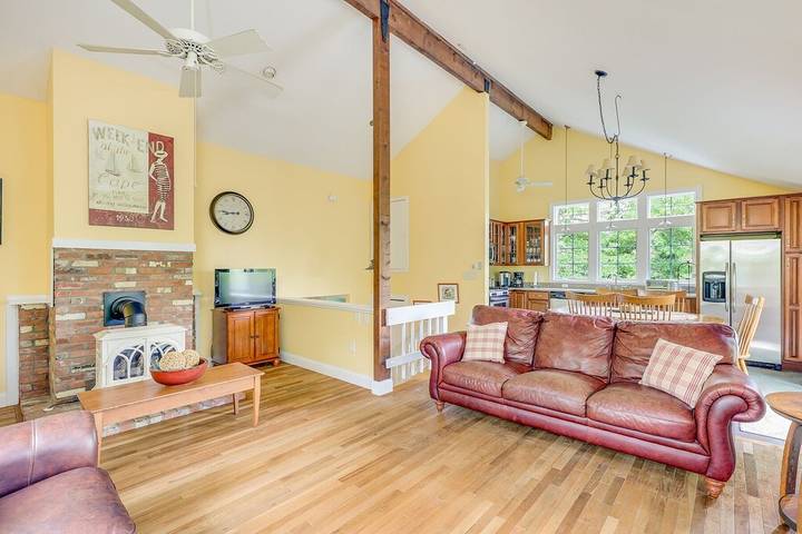 Vacation rental for 10 people, with balcony, with pets in Wellfleet