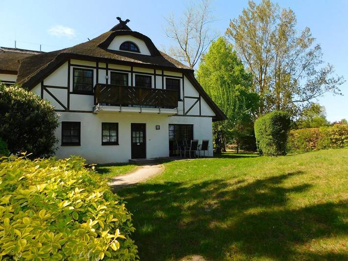 Ferienwohnung für 3 Personen, mit Terrasse in Ahrenshoop