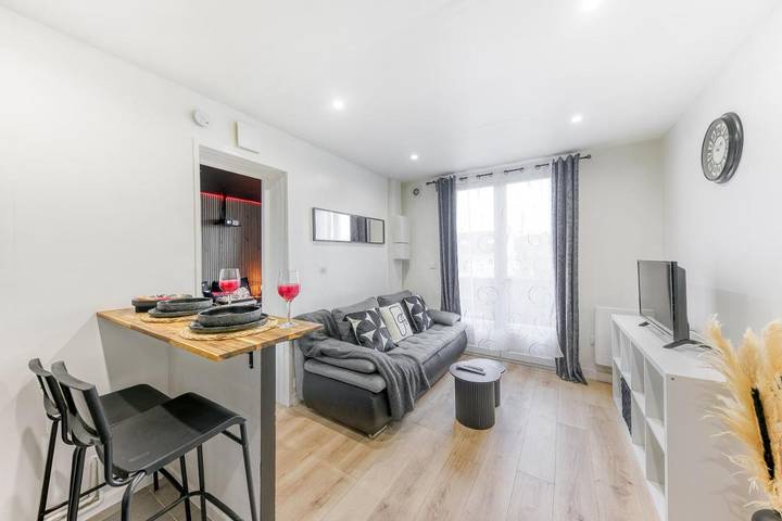 Gîte pour 2 personnes, avec balcon à Morangis - 2