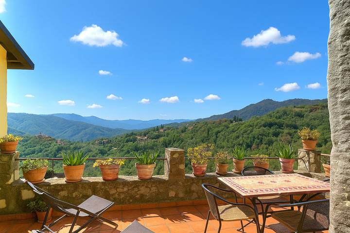 Holiday home for 5 people with terrace in Podenzana, Val di Magra