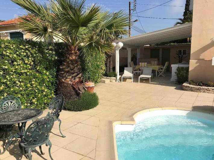 Ferienwohnung für 2 Personen, mit Garten und Pool in Bandol - 2