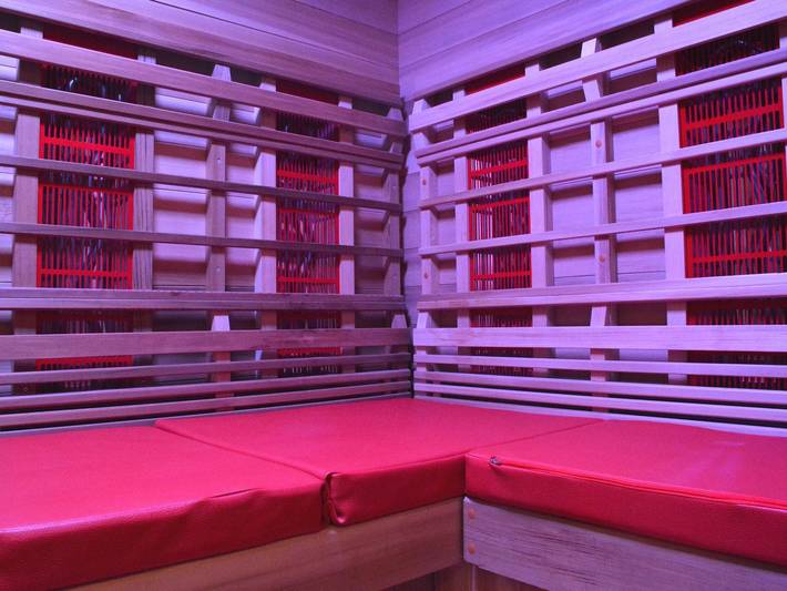 Location de vacances pour 18 personnes, avec jardin ainsi que terrasse et sauna, adapté aux familles dans Région de Namur - 4