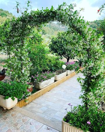 Gîte pour 4 personnes, avec jardin dans Domus De Maria