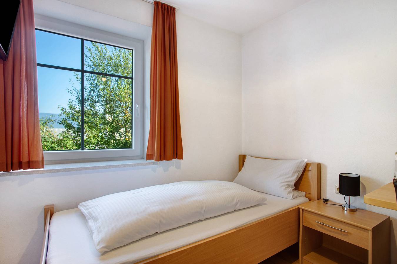 Chambre 17 - Chambre simple avec vue sur la montagne, terrasse commune et Wi-Fi in Breitenberg, Bavière Orientale