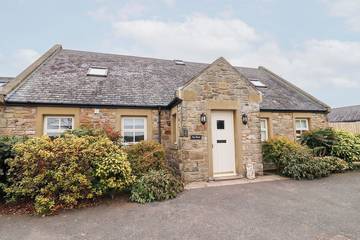 Cottage for 10 People in Bamburgh, Northumberland Coast, Photo 1
