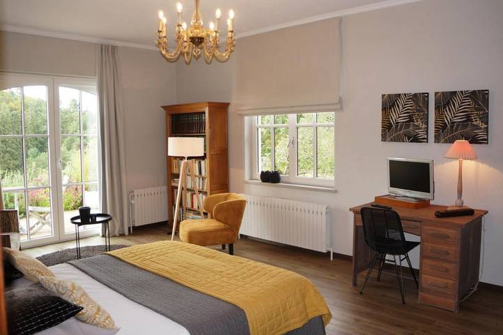 Location de vacances pour 2 personnes, avec vue et jardin à Ciney - 3