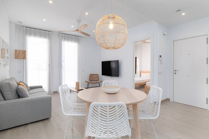 Apartamento para 4 personas, con Balcón en La Malvarrosa