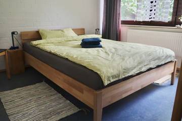 Gîte pour 2 personnes, avec terrasse et jardin à Gomadingen