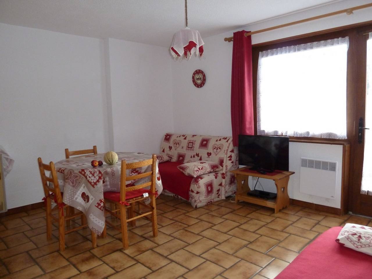 Ganzes Studio, Gemütliches Studio in Praz de Lys, nahe Pisten, für 4 Pers. in Le Praz de Lys, Taninges