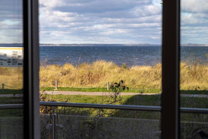 Ferienwohnung mit Meerblick für 2 Personen, mit Balkon und Garten sowie Ausblick in Glowe