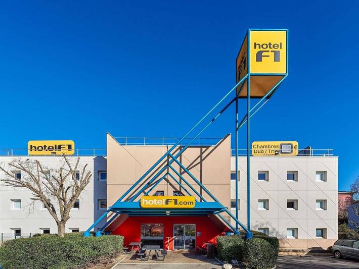 Hôtel pour 3 personnes, avec terrasse, animaux acceptés dans Vongy - 4