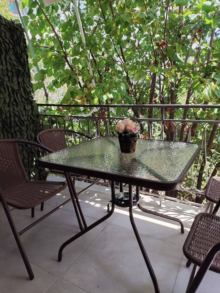 Ganze Wohnung, Ferienwohnung für 4 Personen mit Balkon in Nord-Athen, Athen