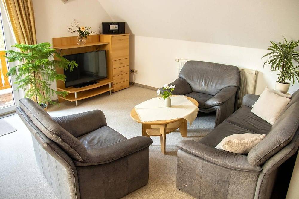 Ganze Wohnung, Berlin erleben in Wald und Seenähe in Treptow - Köpenick, Müggelsee