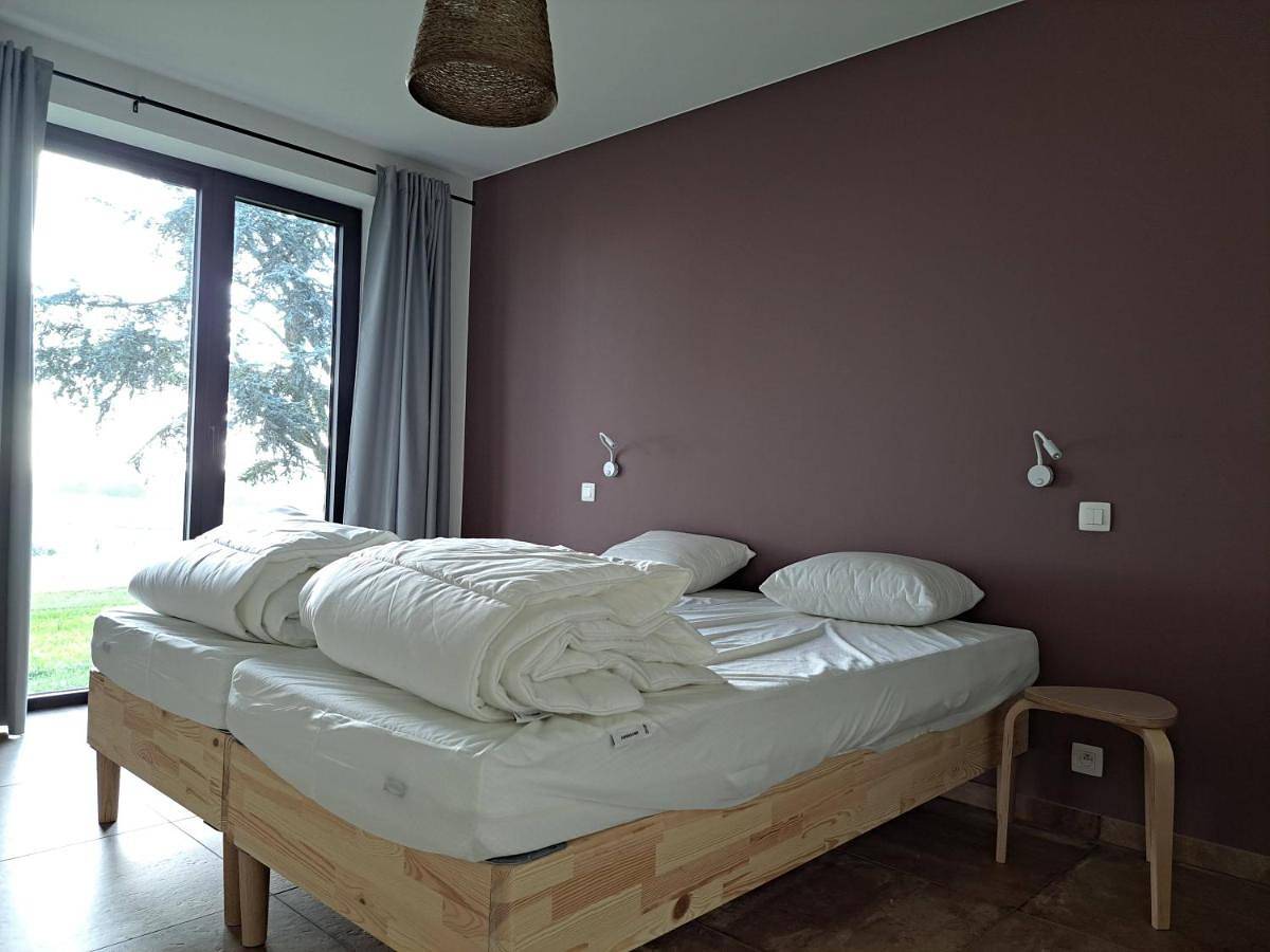 Seven-Bedroom House in Tournai, Hainaut