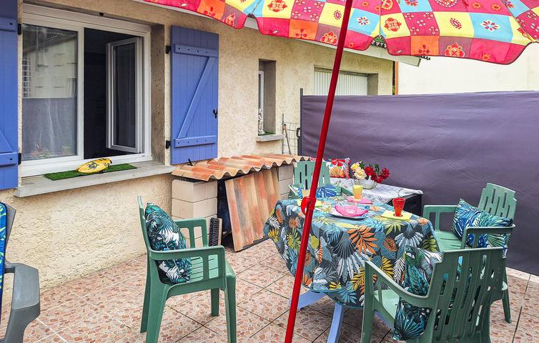 Location de vacances pour 2 personnes, avec terrasse et jardin à Saint-Vivien-de-Médoc - 3