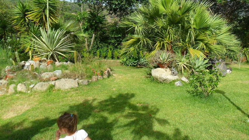 Entire apartment, Apartment 'Agriturismo Heaven Trilocale 1' with Mountain View, Shared Pool and Wi-Fi in Santa Maria (Vibo Valentia), Ricadi (municipality)