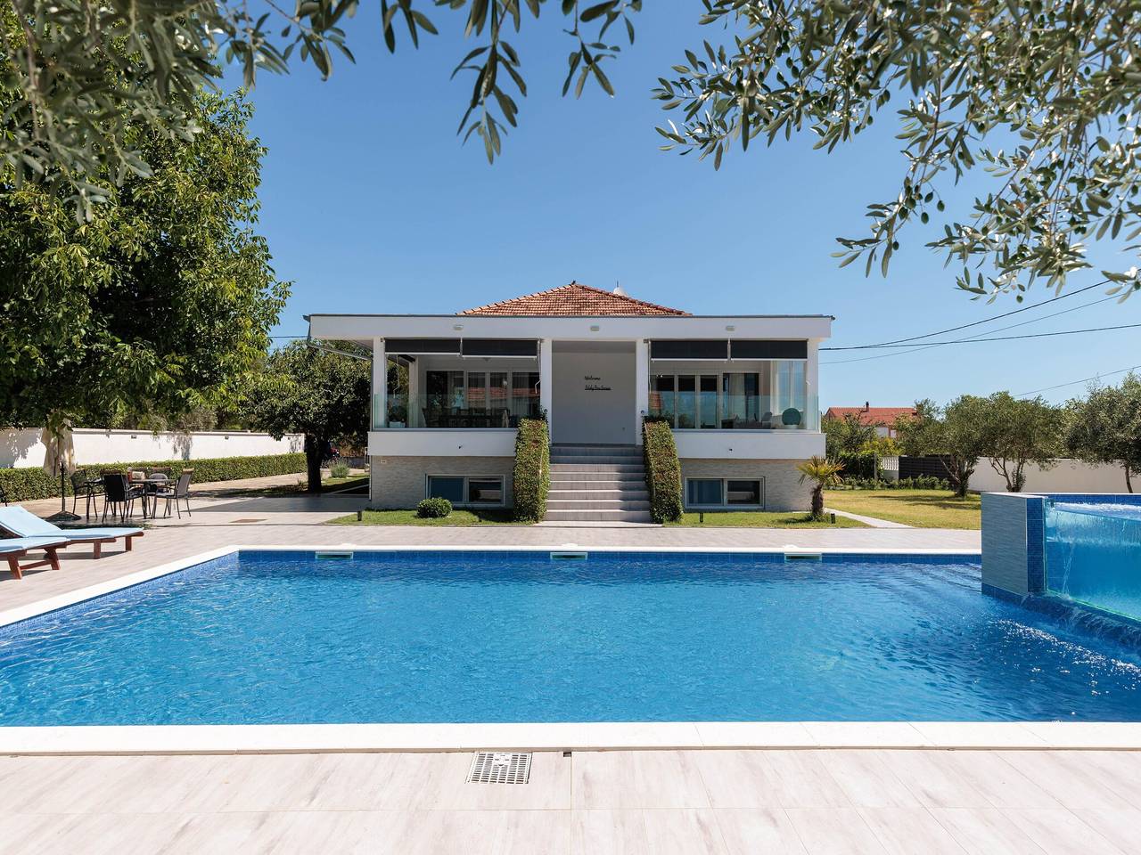 Villa in Galovac mit Pool bei Zadar in Galovac, Zadar
