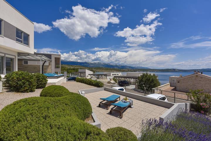 Villa Bilo Idro Zadarvillas in Novigradsko More, Zadar