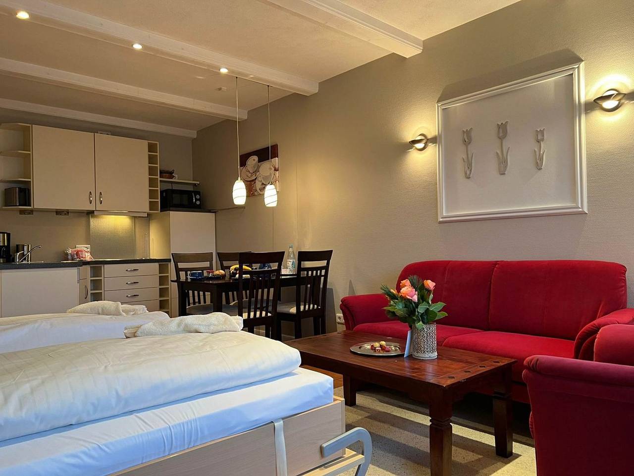Ganze Ferienwohnung, Robbe mit Schwimmbad und Sauna - Rund 37 Quadratmeter groß und auch noch Rollator freundlich. in Westerland, Sylt (Gemeinde)