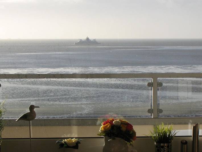 Ganze Wohnung, Genießen Sie den weiten Blick auf das Wattenmeer und die Halligen.... in Raucherstrand, Wyk auf Föhr