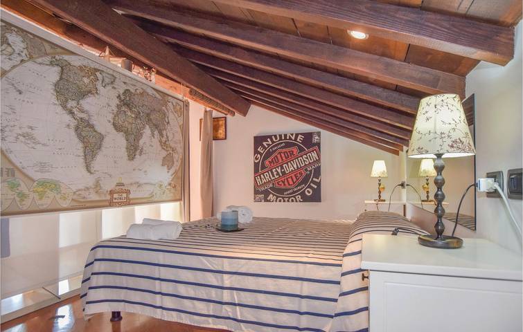 Appartamento intero, Appartamento con terrazza a bordo piscina, a 1.5 km dalla spiaggia di Prelo in Bagni Ariston, Rapallo