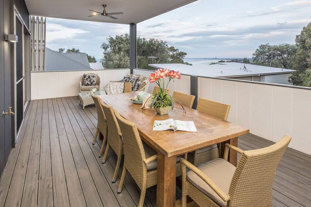 Stunning Couples Retreat with Ocean Views just 300 Metres to Beach in Dunsborough, Western Australia
