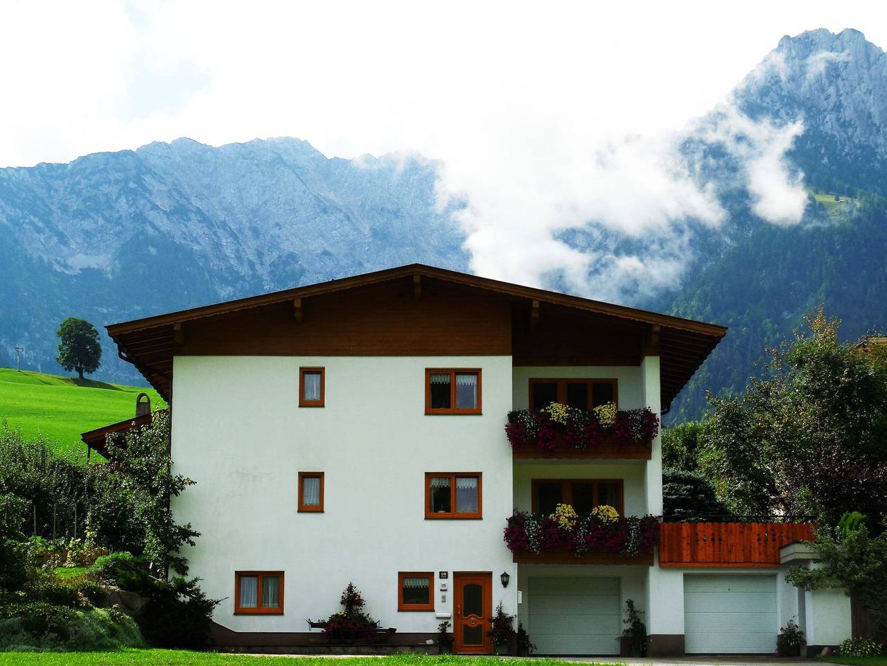 Ganze Ferienwohnung, Haus Kurz Matthäus - 2-Zimmer Wohnung 1 in Walchsee, Kaisergebirge