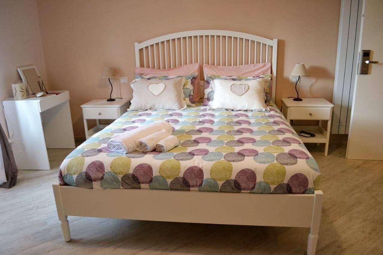 Triple Room with Private Bathroom in Pozzuoli, Napoli e dintorni