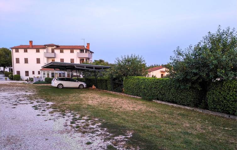 Ferienhaus für 3 Personen, mit Terrasse in Zentralistrien - 2