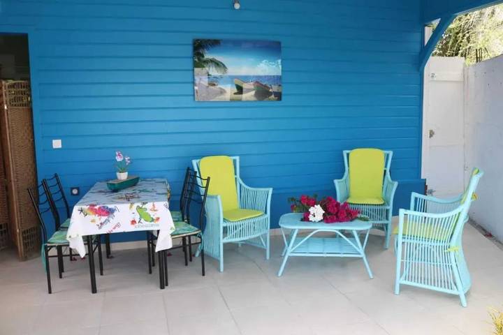 Bungalow moderne à Schoelcher de 34 m² in Schœlcher, Martinique