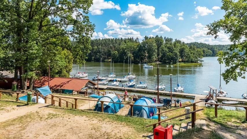 Camping für 4 Personen, mit Terrasse und Seeblick in Ermland-Masuren - 3