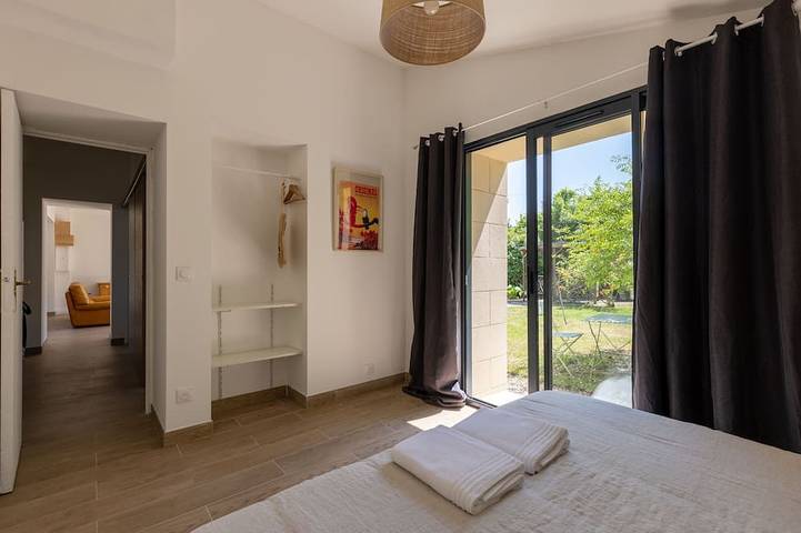 Location de vacances pour 6 personnes, avec piscine à Vertheuil - 3