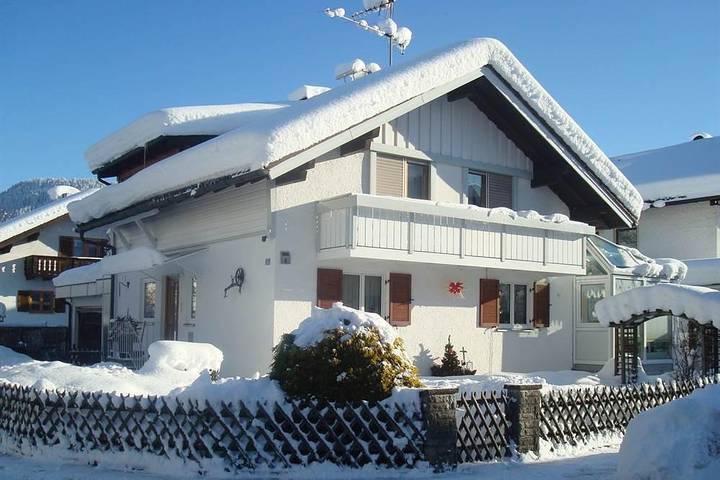 Ferienwohnung für 5 Personen, mit Balkon und Terrasse in Sonthofen - 2