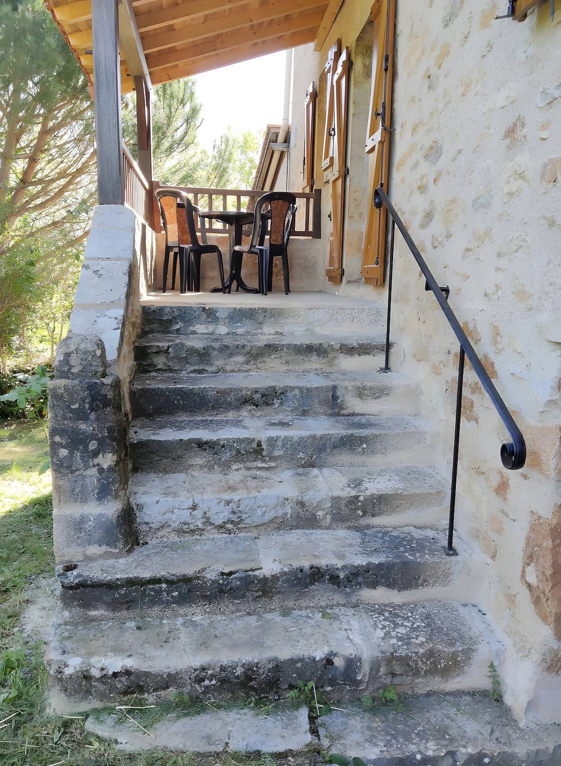 Maison Quercynoise : terrasse, jardin privés et balcon dans la vallée du Célé in Corn, Quercy